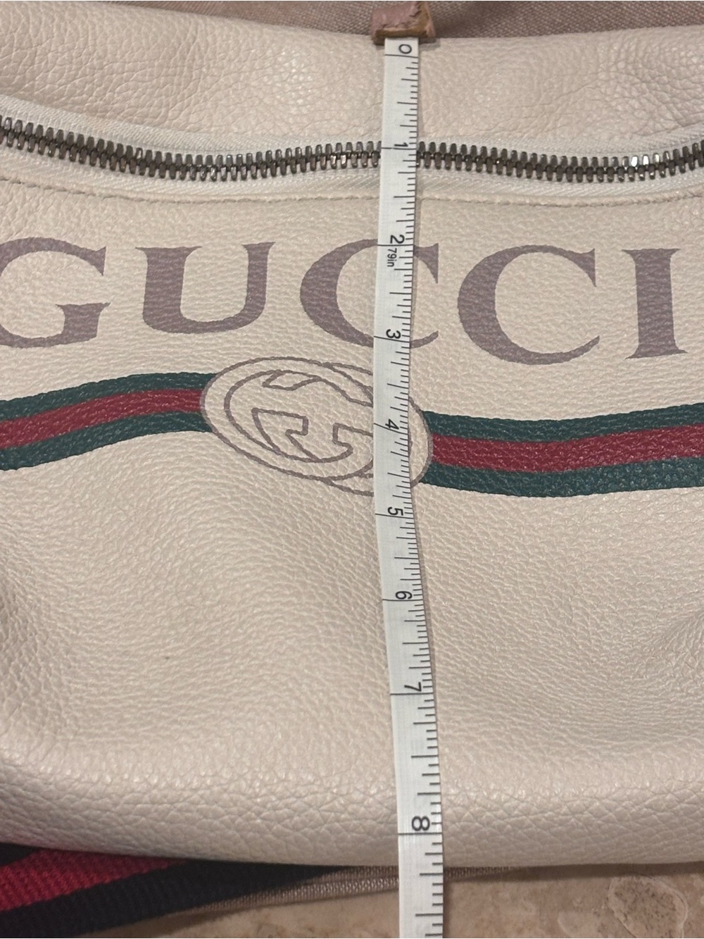 COA Authentic Gucci Unisex Large Bum Bag - Pristine Condition - Picture 9 of 10